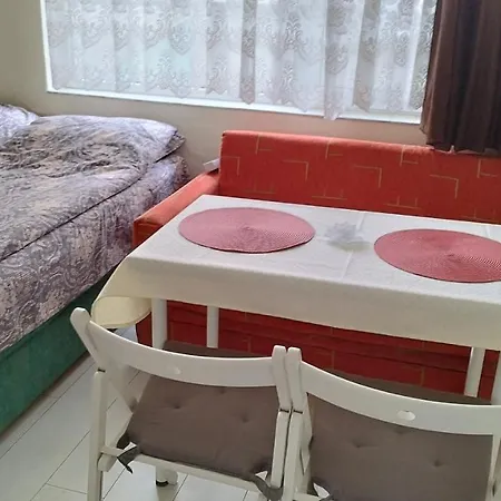 Homestay Central-sheynovo Burgas