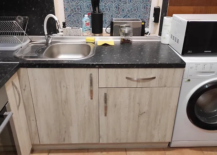 Δωμάτια σε οικογενειακή κατοικία Central-sheynovo *